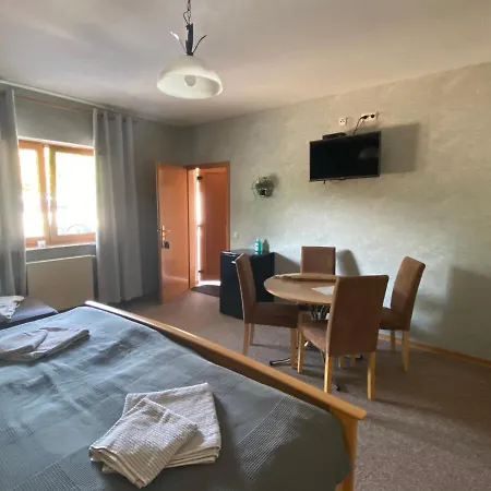 Pensionat Rooms4ring Am Nurburgring *
