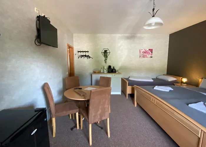 Rooms4ring Am Nurburgring * Quiddelbach